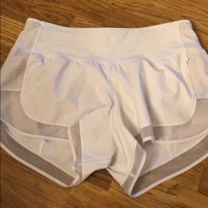 ❌SOLD❌ Size 8 white lululemon shorts